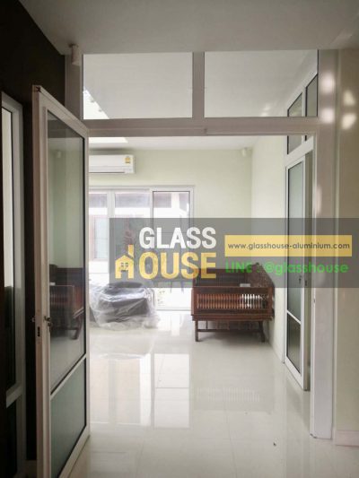 ประตู pc door Glass house